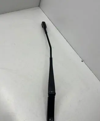 Audi Q3 8U Front wiper blade arm 8U1955407A
