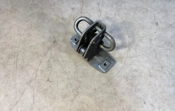 BMW 7 E23 Rear door check strap stopper 41521884074