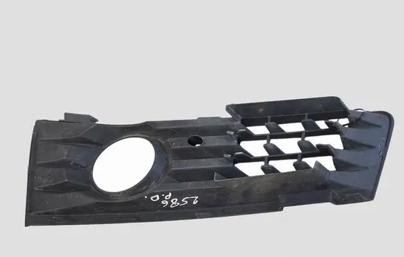 Opel Zafira B Front fog light trim/grill 13124990