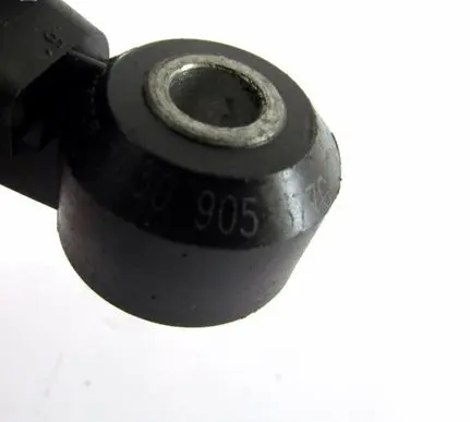 Volkswagen Golf IV Detonation knock sensor 030905377G