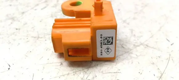 Renault Espace IV Airbag deployment crash/impact sensor J8283201582 93853929 8200403021B