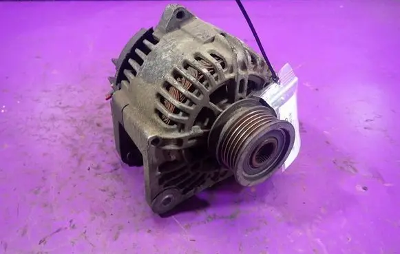 Renault Megane II Generator/alternator 8200100907