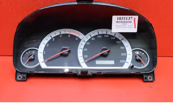 Chevrolet Captiva Speedometer (instrument cluster) 96941862