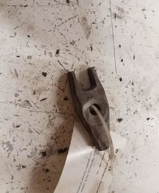 Opel Astra J Fuel Injector clamp holder
