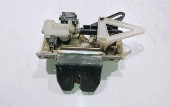 Volvo V70 Tailgate/trunk/boot lock/catch/latch 999066622 754625