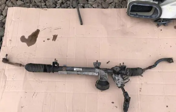 Volvo S70 V70 V70 XC Steering rack P9461275