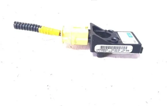 Honda CR-V Airbag deployment crash/impact sensor 77950SCAE814M1