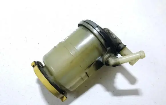 Subaru B9 Tribeca Power steering fluid tank/reservoir