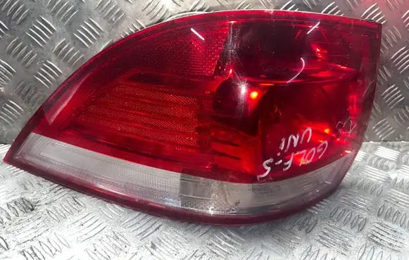 Volkswagen Golf V Rear/tail lights