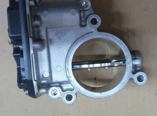 Mercedes-Benz CLS C218 X218 Throttle body valve A6540900070-T-SD
