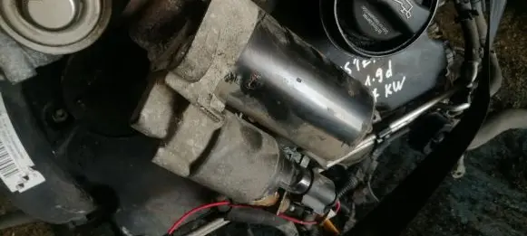 Skoda Roomster (5J) Starter motor