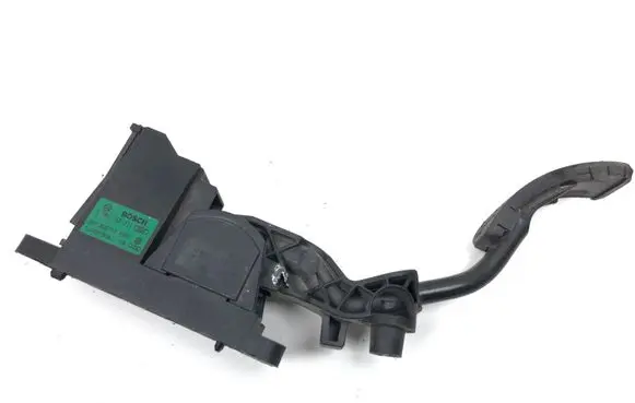 Volkswagen Golf IV Accelerator throttle pedal 1J2721503J 0280752211