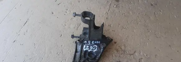 Peugeot 308 A/C compressor mount bracket 9808696880