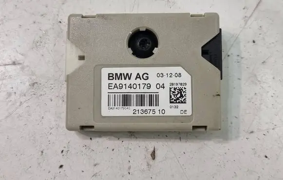 BMW 7 F01 F02 F03 F04 Aerial antenna amplifier 9140179 28197829 21367510