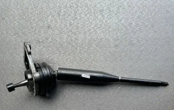 Nissan Terrano Gear shifter/selector 32839G2300
