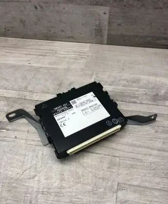 Toyota Avensis T270 Other control units/modules 8999005011 MB2325005033