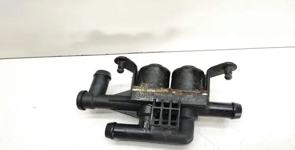 BMW 5 F10 F11 Coolant heater control valve 9119164 64119119164