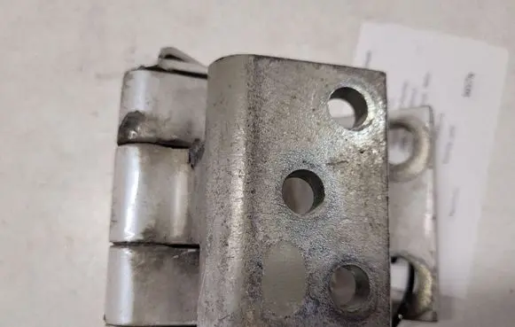Citroen Berlingo Loading door upper hinge