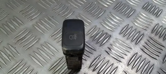 Fog light switch
