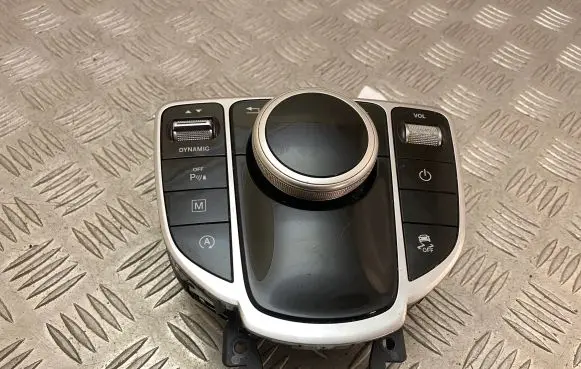 Mercedes-Benz GLC X253 C253 Head unit multimedia control A2059006115 A2539055700 A2539055100