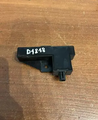 Audi A6 S6 C5 4B Other devices 4F0909141 D1818