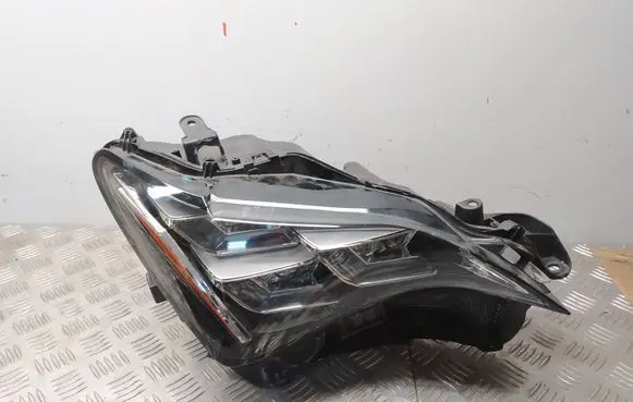 Lexus RC Headlight/headlamp