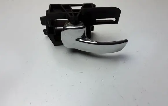 Nissan Qashqai Rear door interior handle 8449