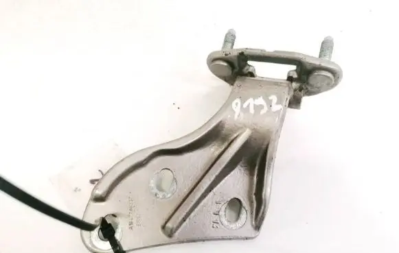 Mercedes-Benz ML W164 Tailgate/trunk/boot hinge A1647400237
