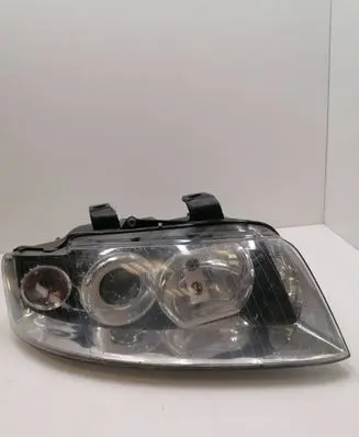 Volkswagen PASSAT B5.5 Headlight/headlamp 083411111R