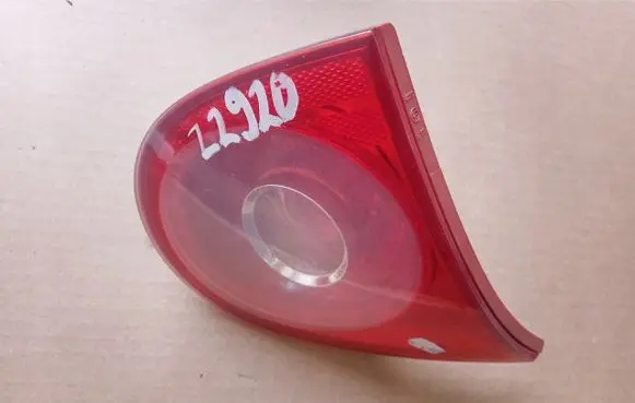 Volkswagen Golf V Tailgate rear/tail lights 1K6945093G