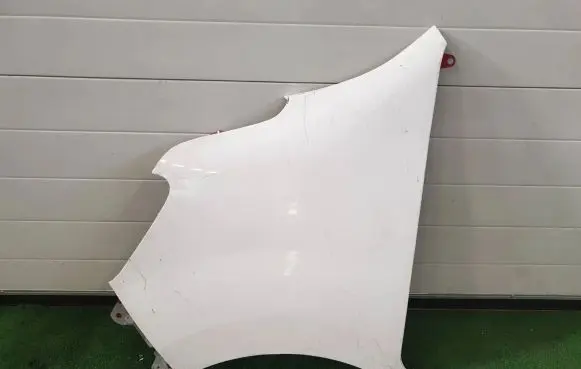 Renault Master III Fender