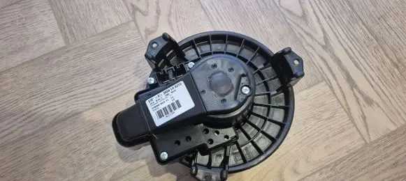 Toyota Auris E180 Heater fan/blower AV2727008105