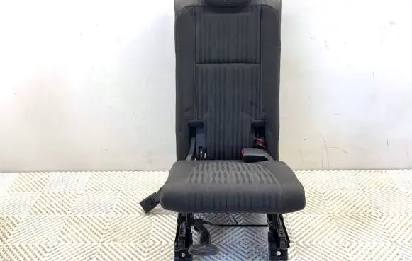 Opel Zafira C Rear seat 