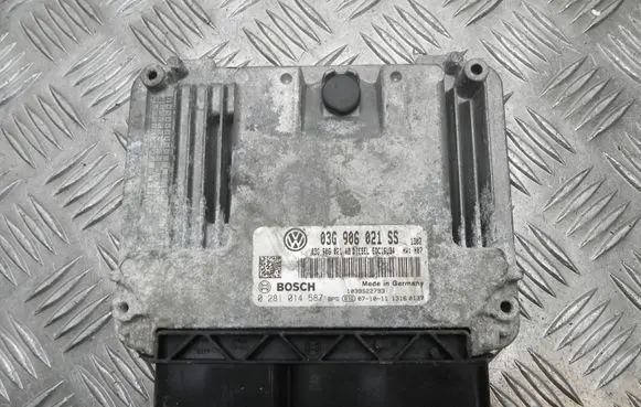 Skoda Octavia Mk2 (1Z) Other control units/modules 03G906021SS E2002