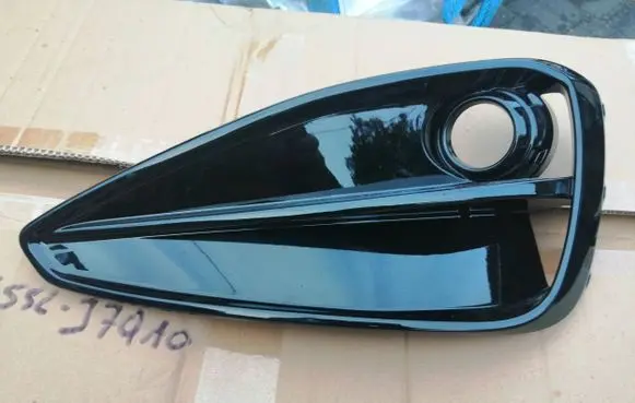 Hyundai i30 fastback Front bumper lower grill 86564G4900 20241002 2410020610
