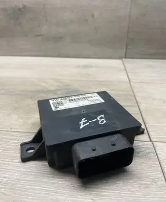 Volkswagen PASSAT B7 Power management control unit 3AA919041 8ES01045240 0139327255
