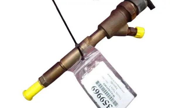 Toyota Yaris Verso Fuel injector 0445110214