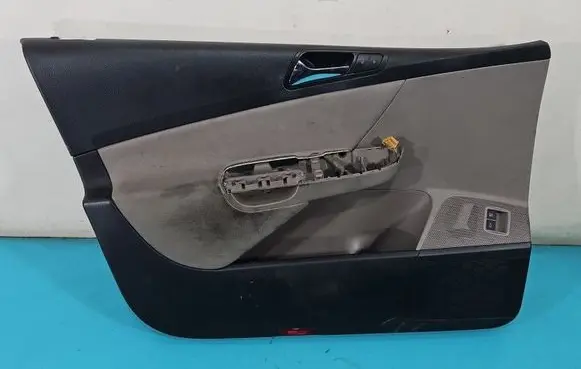 Volkswagen PASSAT B6 Front door card panel trim 3C1867011 IMPRK1527693