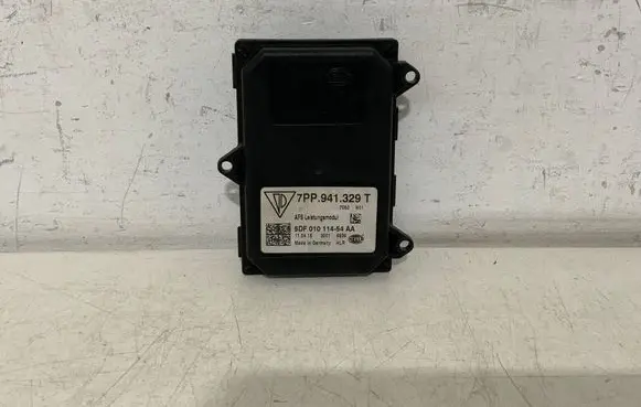 Porsche Macan (95B) Headlight ballast module Xenon 7PP941329T