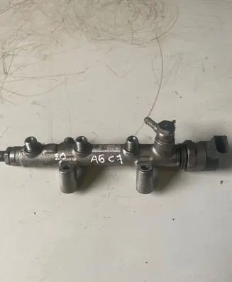 Audi A6 S6 C7 4G Fuel pressure regulator 057130764AE 059130090CN
