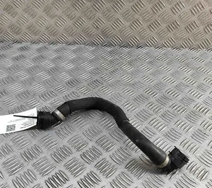 Mercedes-Benz GLC X253 C253 Engine coolant pipe/hose A2385010900