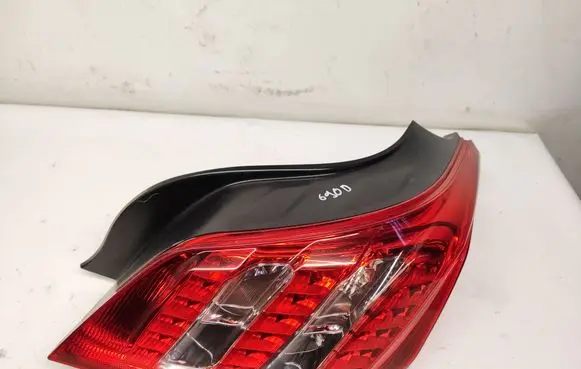 Peugeot 508 RXH Rear/tail lights 9686293680A