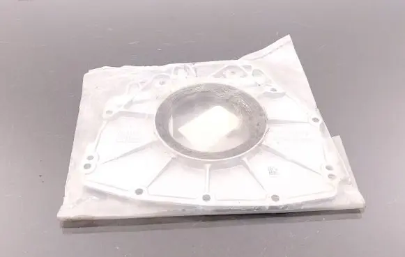 Mercedes-Benz E W211 Timing chain cover 7255379 810439290