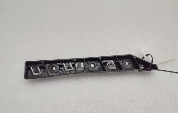 Alfa Romeo Giulietta Front bumper mounting bracket 50513510