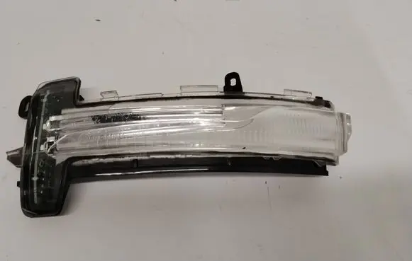 Volvo XC60 Front door wing mirror part 260215A