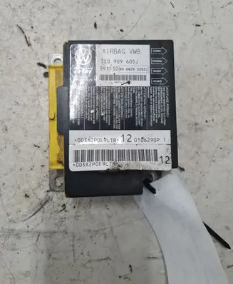 Volkswagen PASSAT B6 Airbag control unit/module 3C0909605J