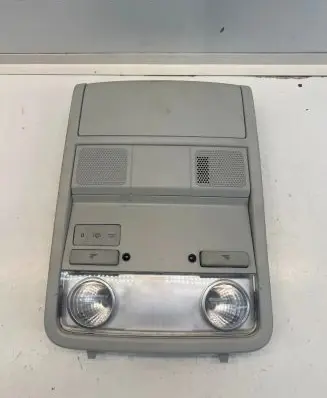 Volkswagen Jetta VI Front seat light 5C6867489