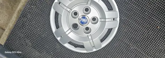 Fiat Ducato R16 wheel hub/cap/trim 1352627080 1353660080