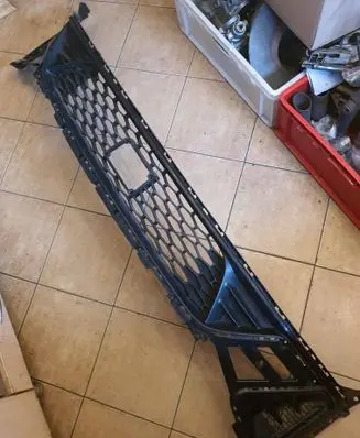 KIA Ceed Front bumper lower grill 86561J7910