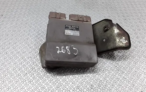 Toyota Avensis Verso Fuel injection control unit/module 8987126010
